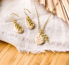 Leaf - florale Tropfen Ohrringe - Creme Gold Leichte Ohrringe - Boho