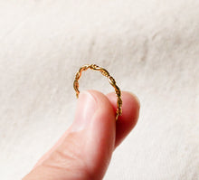 Filigraner gedrehter Ring - Edelstahl geflochten