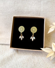 Filigrane Kristall Ohrringe - Gold Stecker