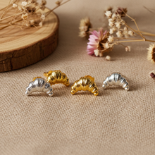 Croissant - Ohrstecker Goldfarben / Silberfarben