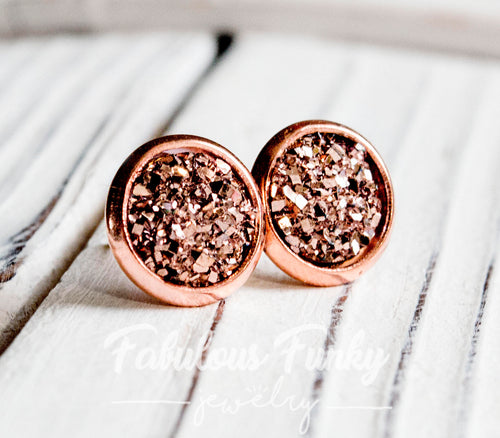 Rose goldfarbene Ohrstecker -  
