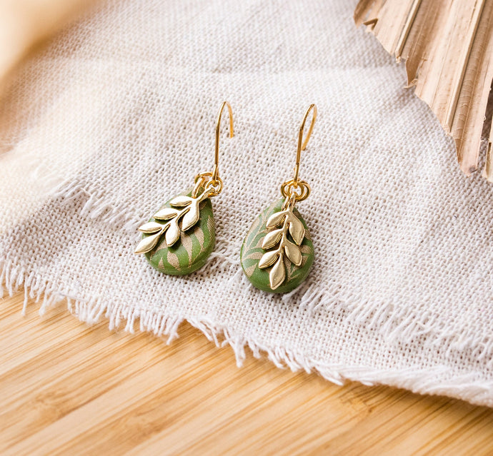 Leaf - florale Tropfen Ohrringe - Khaki Gold Leichte Ohrringe - Boho