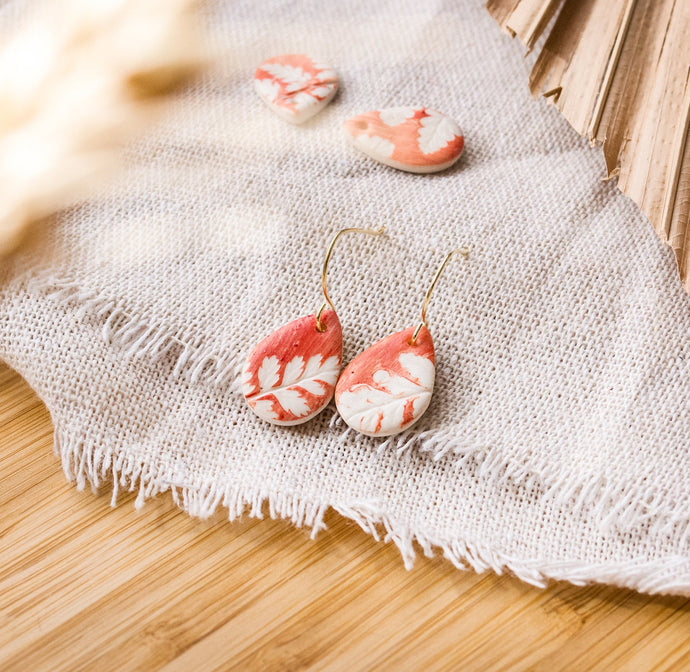 Farn - florale Tropfen Ohrringe - Creme Rostrot Leichte Ohrringe - Boho