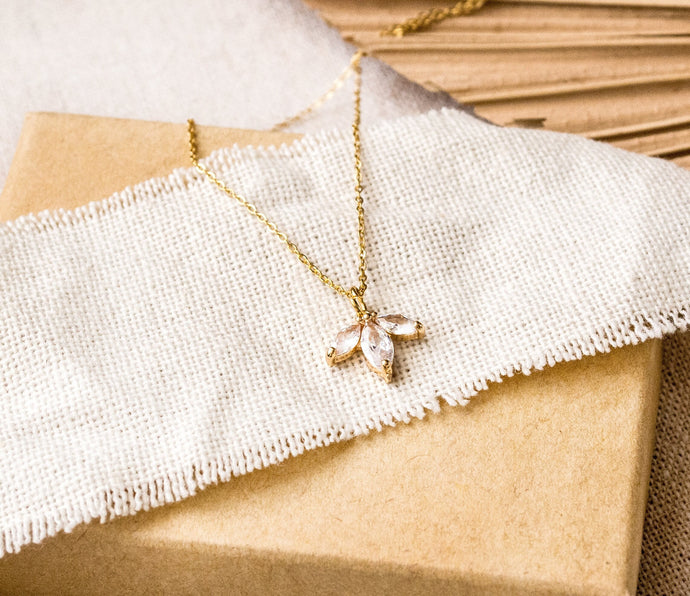 Kristallkette - Gold Kette  - Edelstahl  - Brautschmuck - Festlich - Elegant - Edel - Wedding Strass